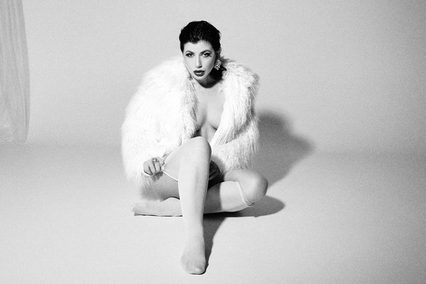 Stylish Sustainability: Innovative Ideas for Displaying Recycled Plastic Accessories