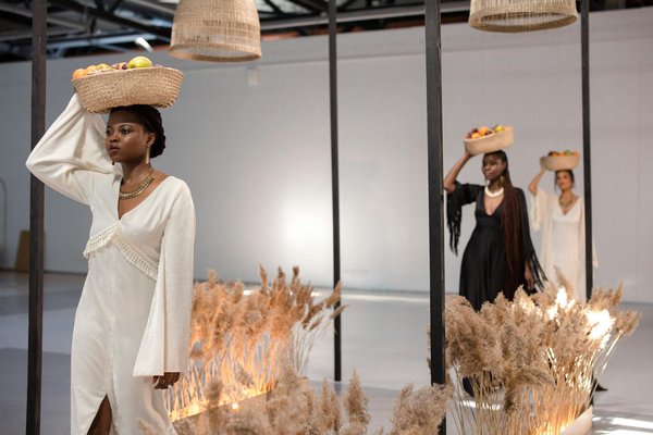 Flawless Makeup Mastery: The Comprehensive Guide to Protecting Your Skin from Extreme Weather Conditions